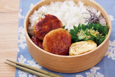 鶏ひき肉とはんぺんで『お弁当専用つくね』のレシピ。作り置き・冷凍OK。