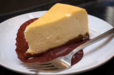 スタバでスイーツデビュー！ニューヨークチーズケーキはアイスコーヒーとの相性抜群でした！ 