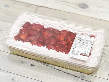 コストコの1kg超『ストロベリーマスカルポーネケーキ』はコクうまクリームが豪快に使われている 