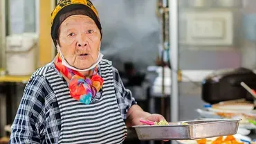 群馬の食堂『はっちゃんショップ』～500円食べ放題で地域を笑顔に！その秘訣とは？85歳、はつゑさんの地域を愛する温かい食堂