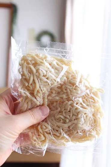 1食50円」他店の7割引！ドンキ「喜多方ラーメン」6食298円が絶品 ...