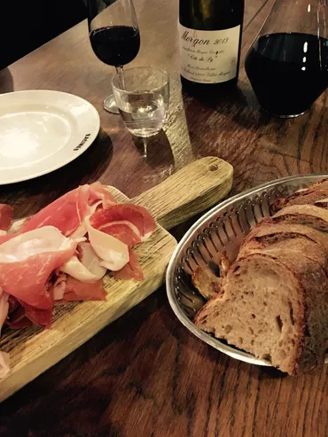 自然派ワインのビストロ「ラシーヌ」