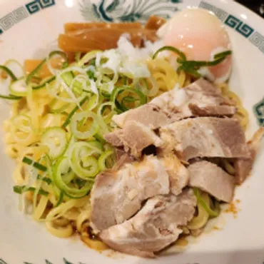 汁なしラーメン』日高屋 大森西口店のレビュー 