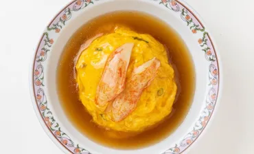 西と東で味が違う？「餃子の王将」天津飯 「餡」の事情を広報 ...