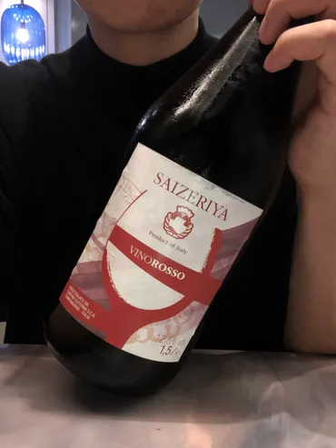 サイゼリヤのワインはなぜ「やばい」？ 魅力を徹底解説！～ワインと料理のマリアージュを楽しもう？サイゼリヤのワインの世界へようこそ！