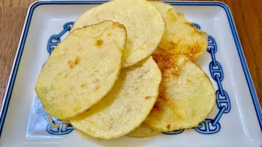 子どものおやつにヘルシーな手作りポテトチップス！レンジを使え ...