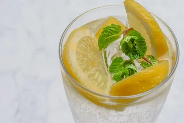 芋焼酎をソーダ割りで楽しむ！初心者でも美味しく作れるコツ ...