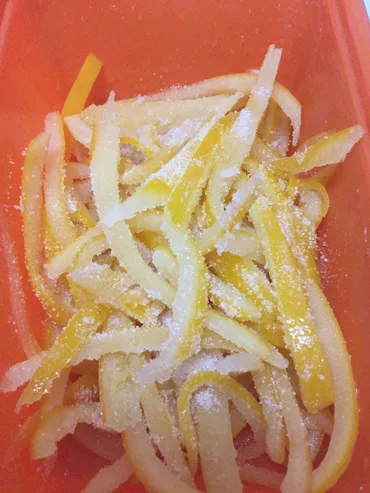 レンジでレモンピール