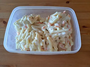 業務スーパーの「マカロニサラダ」が1kg入でお得！ちょい足し ...