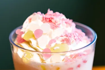 スターバックス新作「花見だんご フラぺチーノ」゛もちもち゛三色 ...