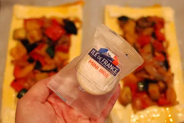 コストコ」ミニブリーチーズはまろやかクリーミー。美味しい ...