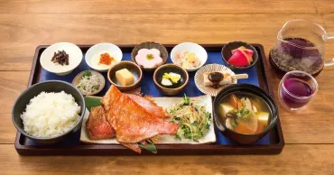 和カフェ Tsumugi 鎌倉店が2月6日オープン！鎌倉紬御膳を楽しむ ...