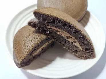 セブン-イレブンの新作スイーツ、チョコパンケーキは美味しい？冬の新作情報も！セブン-イレブンの新作スイーツ情報！生チョコパンケーキや、12月の新作ラッシュについて