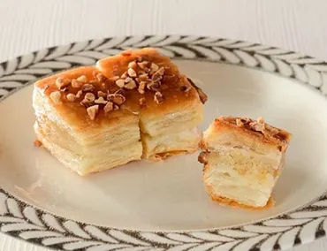 ローソン「バクラバ風くるみパイ」 