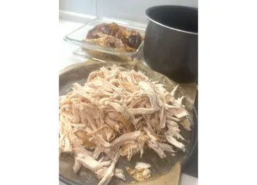 コストコ】えっ!?丸ごと冷凍出来たの？凍ったロティサリーチキン ...