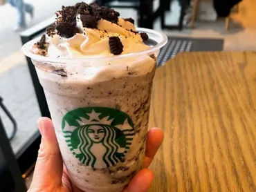 スタバの新作!「スヌーピー バニラ クリーム フラペチーノ ...