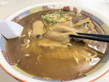 焦がしラードがクセになる！旭川に愛されて70年以上のラーメン ...