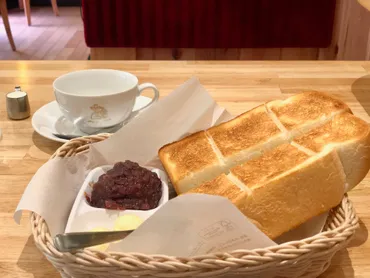 コメダの裏技】トーストを厚切りに無料で変更できるって知ってた ...