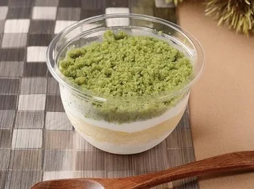 ローソン「秋の味覚」スイーツ、和栗ペースト入り2層仕立の ...