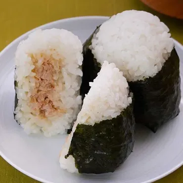 旨みたっぷり! おかかツナマヨおにぎり