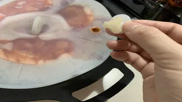 ダイソーの「エア弁付シリコーン蓋」が便利すぎっ!家でも ...