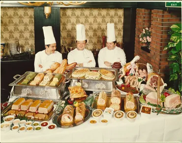 効率より゛美味しさ゛重視。創設30年の惣菜ブランド「RF1」の ...