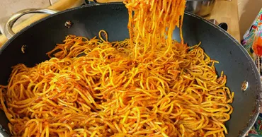 暗殺者のパスタって何？イタリア発祥、家庭でも作れる絶品パスタの秘密を探る！(？)イタリアの情熱が詰まったパスタ料理、暗殺者のパスタの魅力