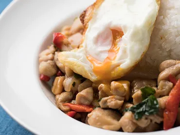 専門店の「ガパオ」のレシピ。本格エスニックがおうちで再現できる！ 