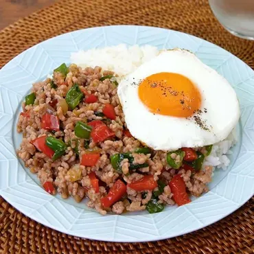 本格タイ料理♪ ガパオライスのレシピ動画・作り方 