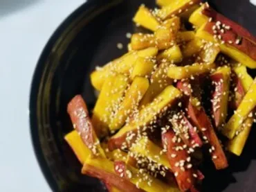 【簡単レシピ集】ほりえさちこさんの絶品カレーアレンジレシピ：さつまいも、ドリア、スープカレーも！(？)『ヒルナンデス！』でも話題！ほりえさちこさんの簡単・美味しいカレーレシピ