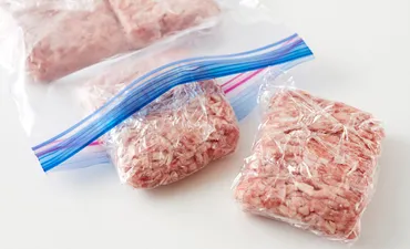 ひき肉の冷凍保存ってどうやるの？鮮度を保つコツや解凍方法を徹底解説！ひき肉の賢い保存術：鮮度を保つ冷凍方法と解凍のコツ