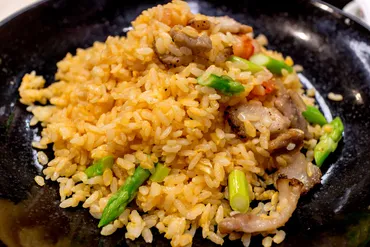 抜けてうまい「餃子の王将」の「極王炒飯」 