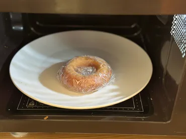 冷凍したミスドのドーナツの正しい解凍法とは？ 電子レンジ・トースター・自然解凍で検証してみた【オールドファッション編】 – ページ 2 – 食楽web