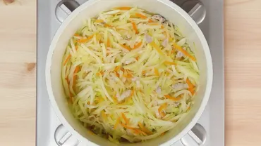 美容効果も抜群！青パパイヤの炒め物 パパイヤイリチー 