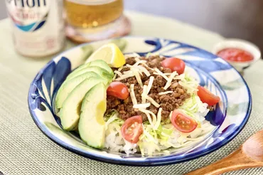 スパイシーな大人味はいかが?『タコライス』 – オリオンストーリー