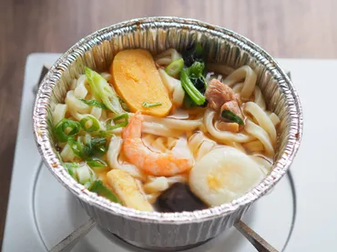優秀すぎて冷食と思えない！セブンイレブン「鍋焼うどん」はひとりごはんの救世主 