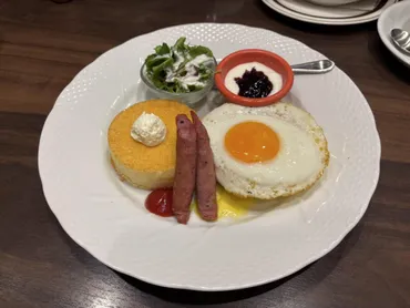 星乃珈琲店のモーニング徹底解説！メニューや時間、お得なサービスは？星乃珈琲店のモーニング：ハムチーズトーストやパンケーキも！