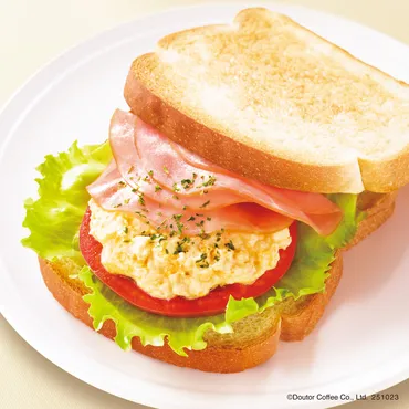 チーズがとろとろ!「スモークチキン&トマト」新モーニングメニューがドトールに