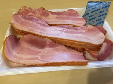 業務スーパー 吊るしベーコン切り落とし 700g 国産 