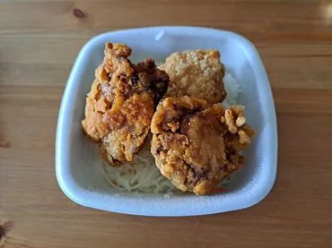吉野家の「から揚げ丼」はカリッとジューシーで持ち帰りOK!サイズ別カロリーの比較
