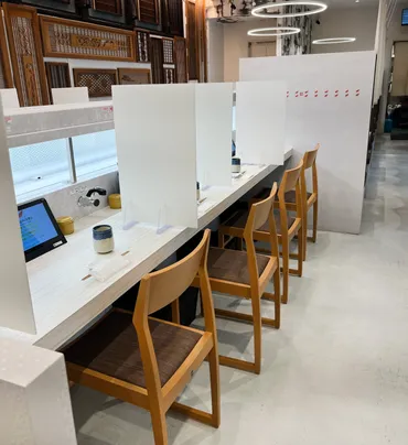 神田「江戸ッ子寿司 スマートレーン北口店」昼飲みもできる!一人飲みに最適な廻らない回転寿司