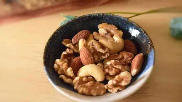 ドンキの『素煎りミックスナッツDX』は美味しい？アレンジレシピや購入方法を徹底解説！ドンキホーテで大人気の『素煎りミックスナッツDX』の魅力