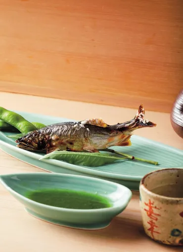 さわやかな香りが押し寄せる京の風物詩ともいえる鮎料理