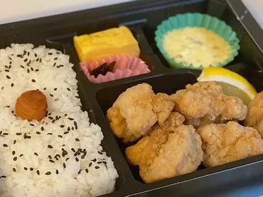 名古屋駅】車窓食堂の「からあげ弁当~相性抜群!タルタルソース~」調味料&味変で至高の美味しさ(土庄雄平「名古屋深掘りチャンネル」)