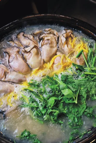 わざわざ食べにいきたい牡蠣料理の名品帖