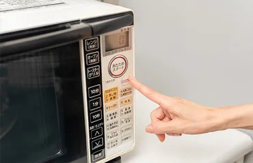 電子レンジ・オーブンレンジ・オーブントースターの違いやお掃除方法を紹介 