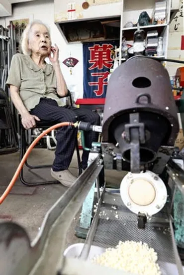 吉村利子さんのポン菓子物語：戦後の食糧難を救った、愛と希望の味とは？国産ポン菓子機の開発者、吉村利子さんの人生