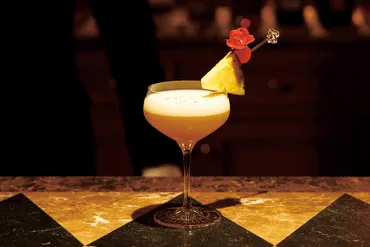 横浜ロイヤルパークホテル】 2F メインバー「ロイヤル アスコット」これまでのご愛顧に感謝を込めて 開業 30 周年記念ボトル&カクテル販売 