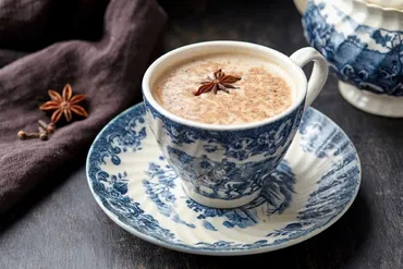 そもそも「チャイ」って？茶葉と作り方から読み解く紅茶との違い 