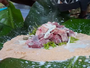 南太平洋の味覚探訪！バヌアツ料理からオセアニアの食文化まで？バヌアツ料理とオセアニアの食文化：食の旅へ